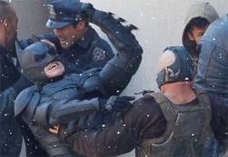 Imagem Batman - O Cavaleiro das Trevas Ressurge
