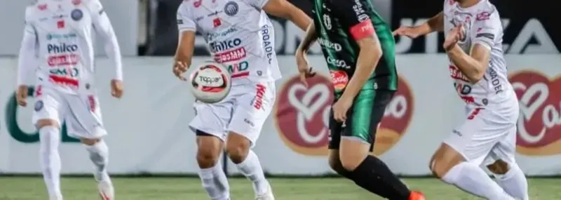 Imagem Final do Campeonato Paranaense: Maringá x Coritiba