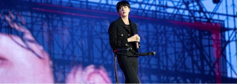 Imagem #Runseokjin_Ep.Tour The Movie